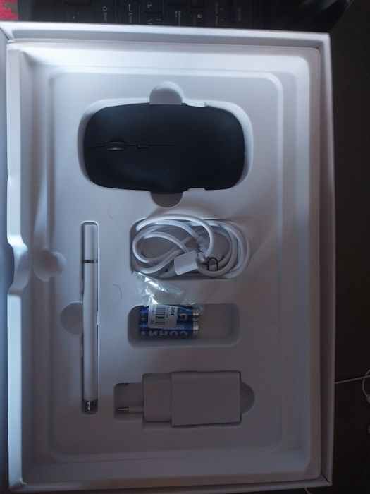 OZCT 17 MAX nootbook planshet