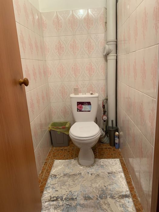 Продам двух комнатную квартиру