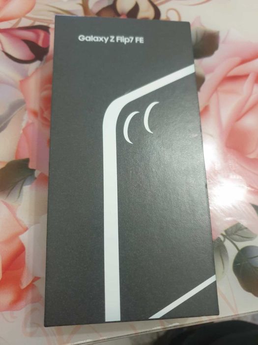 Samsung Galaxy Z Flip7