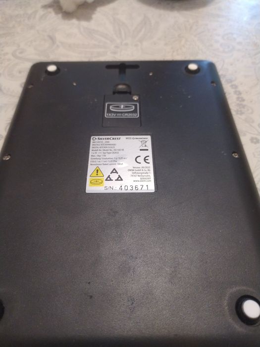 Елекронна кухненска везна точн. 1 гр LCD дисплеи.10 кг--GERMANI нова