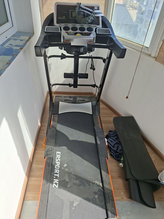 Беговая дорожка. Eesport 920DS Pro