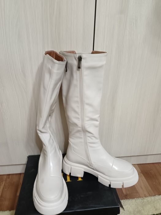 Сароги женские нлаые