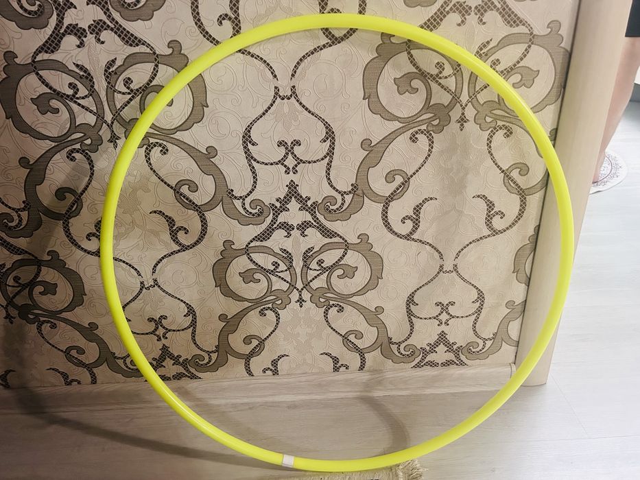 Обруч для гимнастики