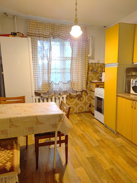Продаётся 4-х комн. В Караганде,Степной-2