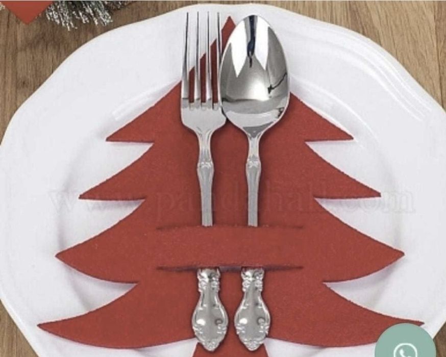 Set 4 suporturi tacamuri pentru masa Craciun in forma de bratuti