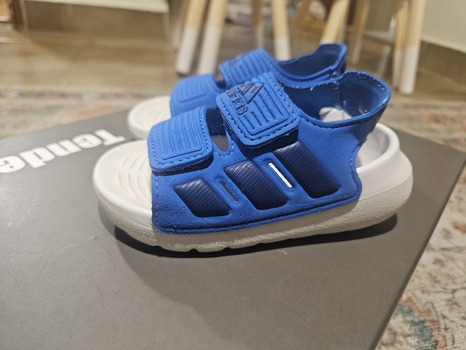 Детски сандали Adidas