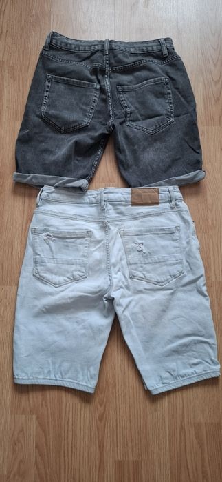 Blugi trei sferturi DENIM  mărimea S ,2 perechi.