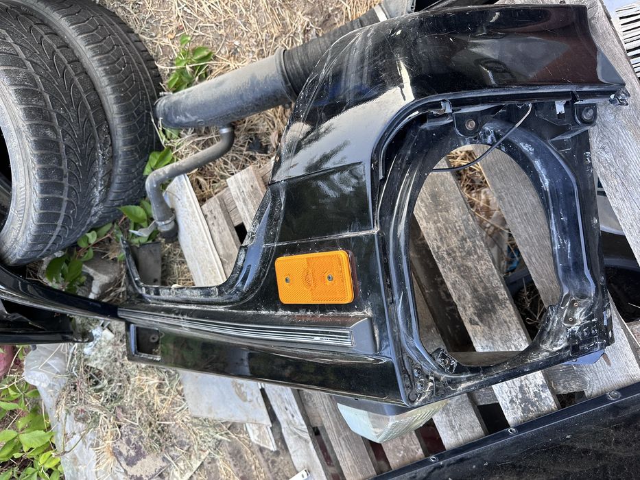 Части за Mercedes G63 W463 , калници, капак, решетки, раздувки, фарове