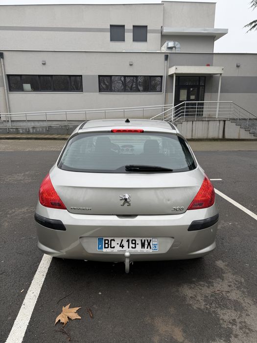 Peugeot 308 1.6i  Пежо 308