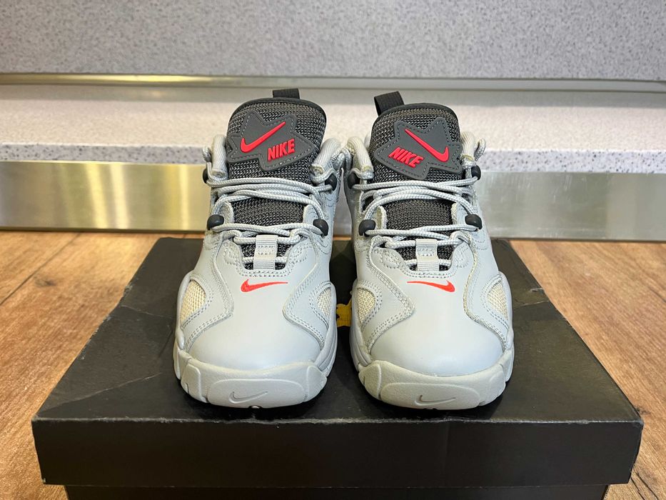 ОРИГИНАЛНИ *** Nike Air Barrage Low 'Heather Crimson