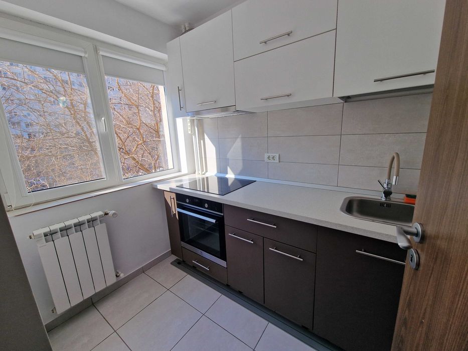 Garsoniera 1 minut metrou Dristor