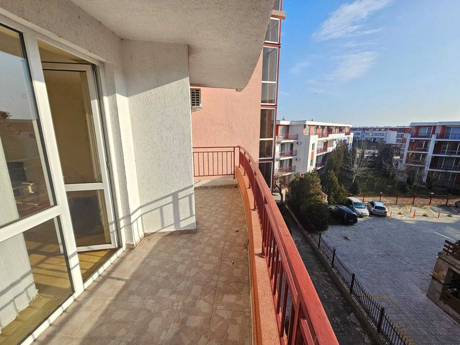 Продава се Двустаен апартамент в к.к. Елените - 75 кв.м за 974 €/кв.м - Снимка #9