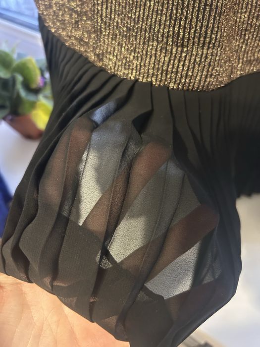 платье нарядное