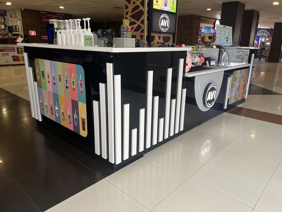 Vand insula comerciala Bubble Tea in Arena Mall Bacau