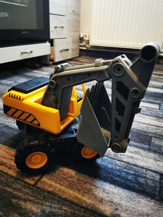 Buldo-excavator de dimensiuni mari