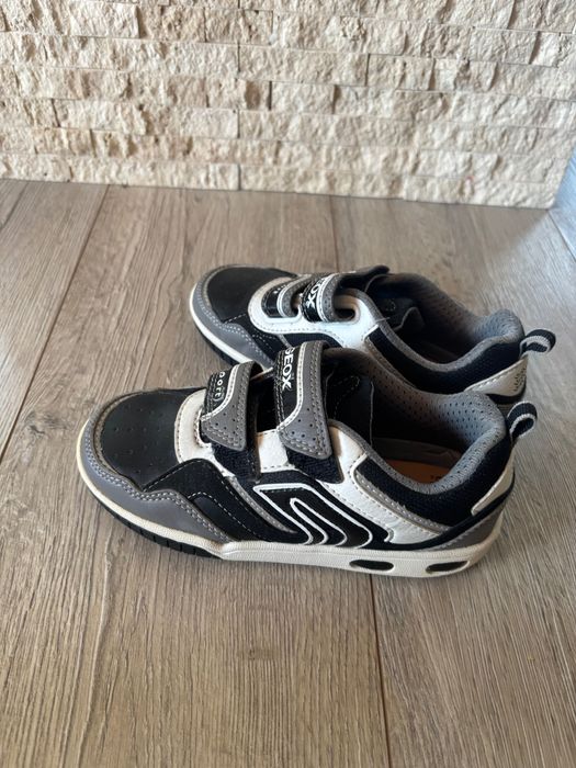 Детски обувки Geox 31