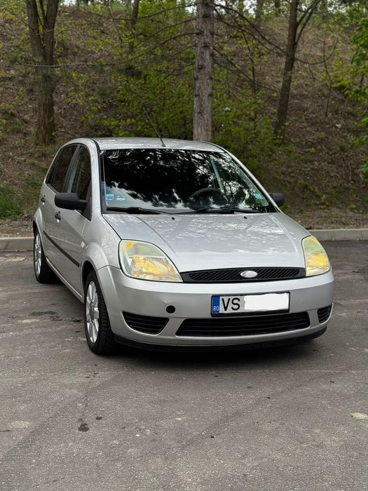 FORD Fiesta 2005 — imagine 2