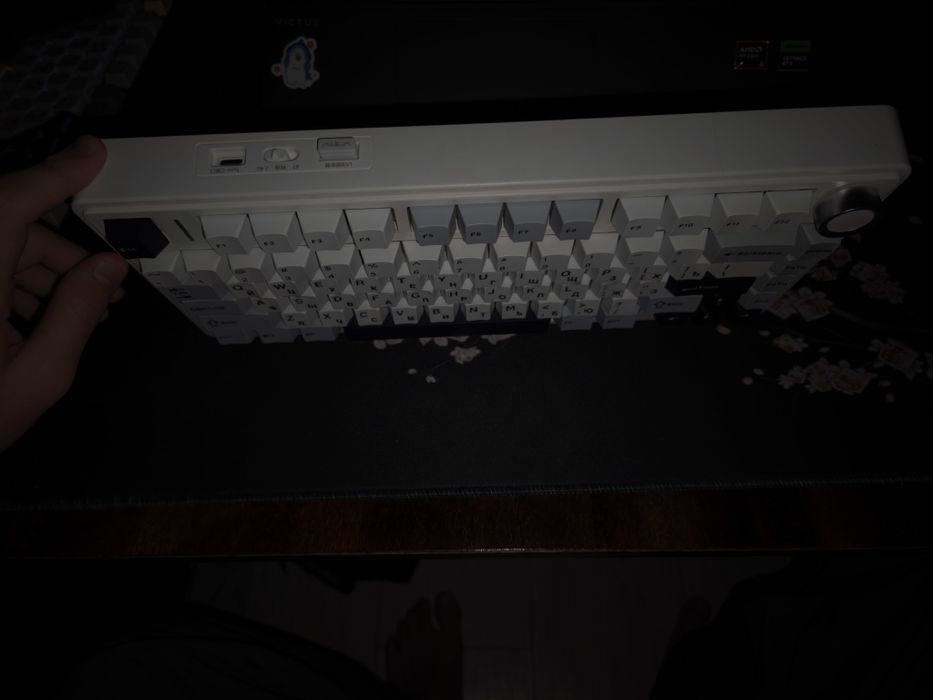 Aula f75 клавиатура