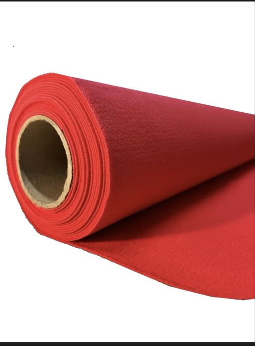 Продам красный дорожка 10 метр