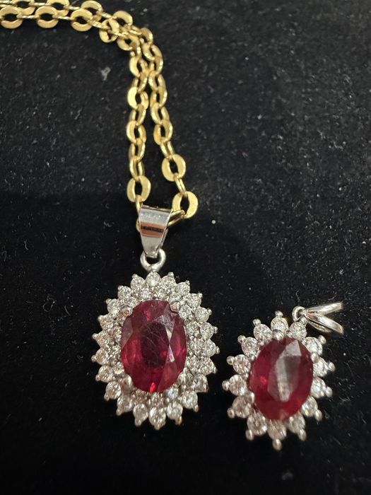 Златна висулка 18к