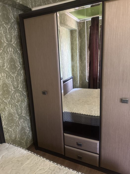 Спальный гарнитур, кровать с шифонером