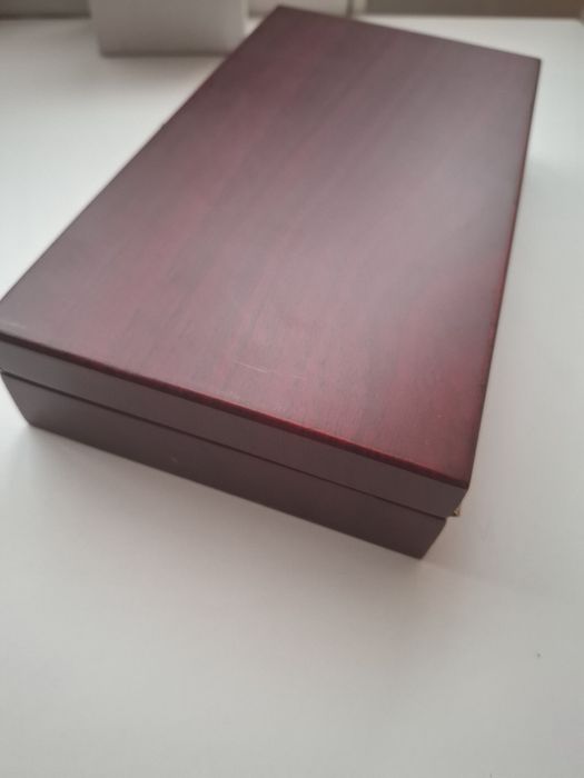 Cutie Ceasuri din lemn