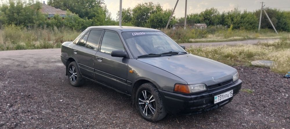 Продам Мазду 323