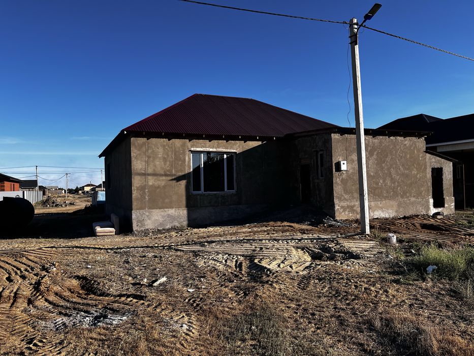 Продам дом 4-комнатный.