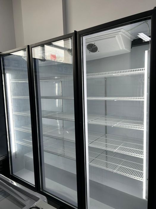 Вертикальная витрина