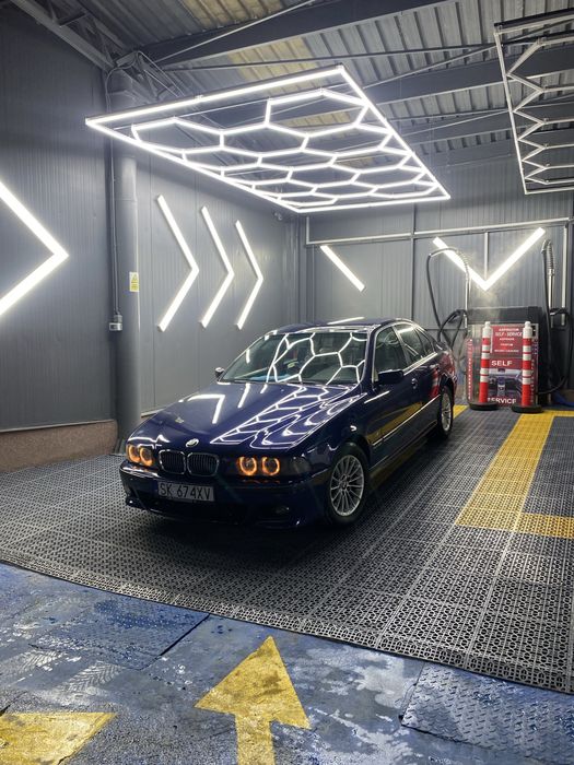 Vand Bmw e39 520i 6 linie aspirat 200000km reali