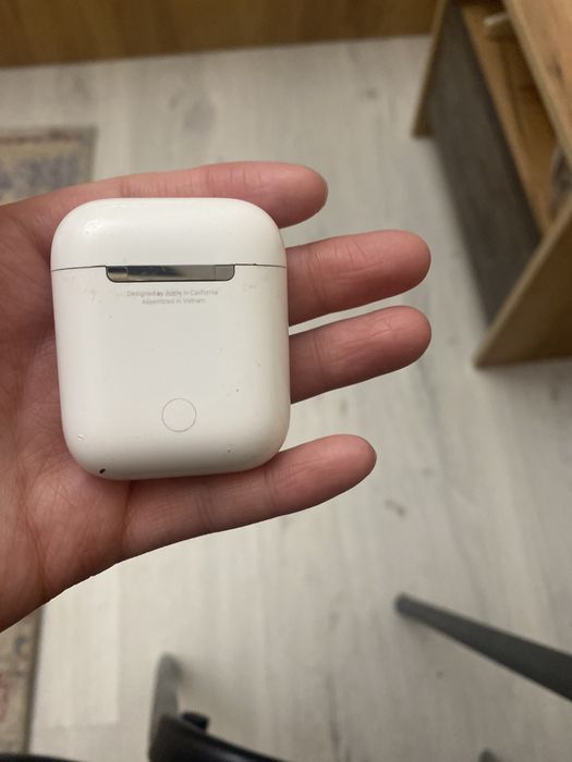 Кейс airpods 2 версия