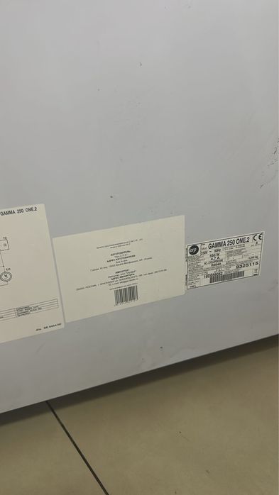 Продам морозильник большой