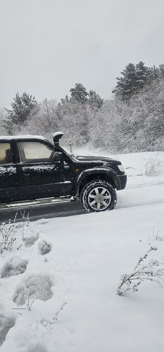 Продам Сюрф 185.бензин 2.7 на полном ходу