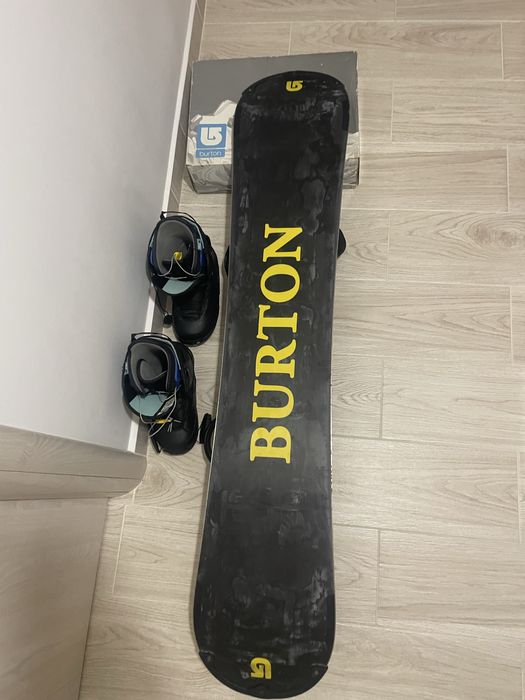 Placa Snowboard + Boots Burton + Legaturi