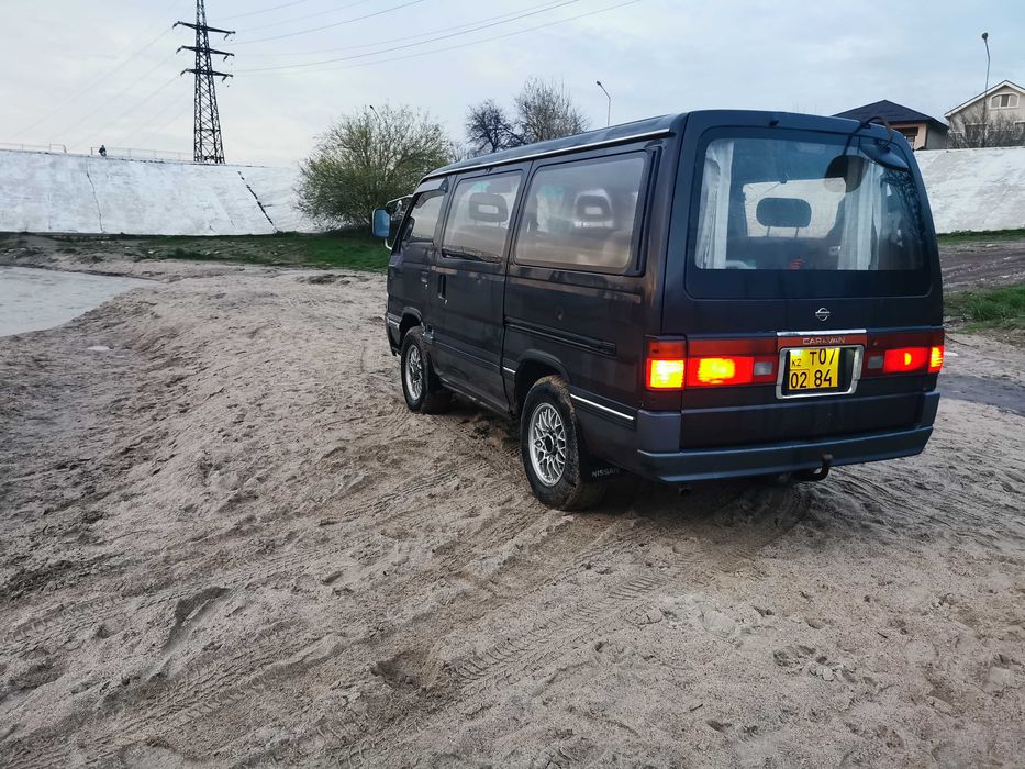Nissan Caravan, Homy, Urvan 4WD TD27