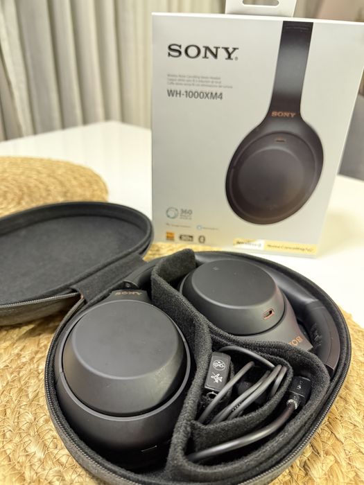 Casti Sony WH-1000XM4