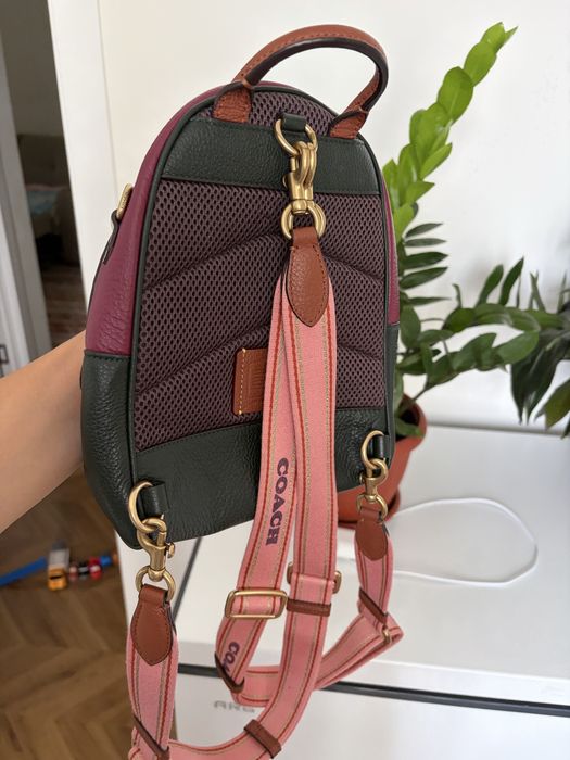 Продам рюкзак от Coach