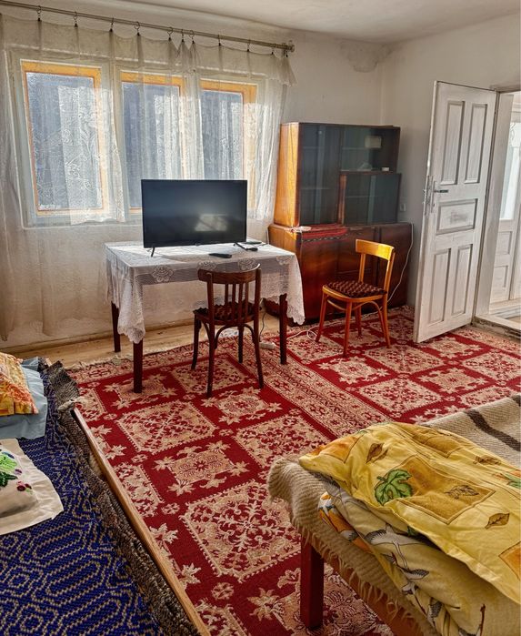 De vanzare – Doua case la munte+ 1.100 mp teren! Pret: 65.000 €