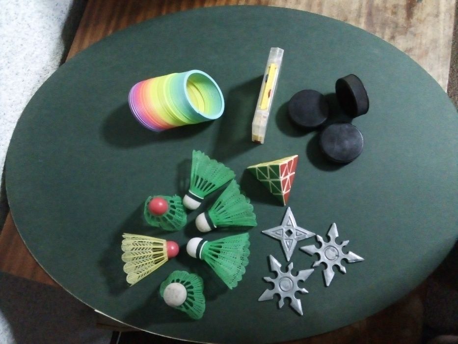 За фенове и колекционери! Разнообразни играчки за малки и големи!