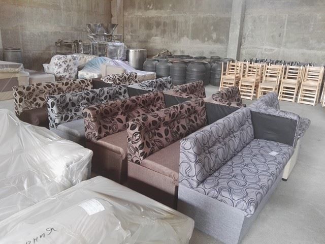 НОВИ кухненски ъгъл Торино с три ракли и избор на дамаска