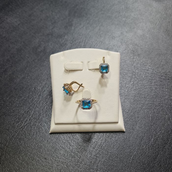 Комплект Золотой с Бриллиантами топаз