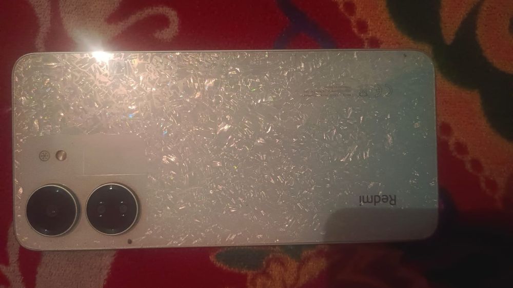 Redmi 13c 128гб почти новый