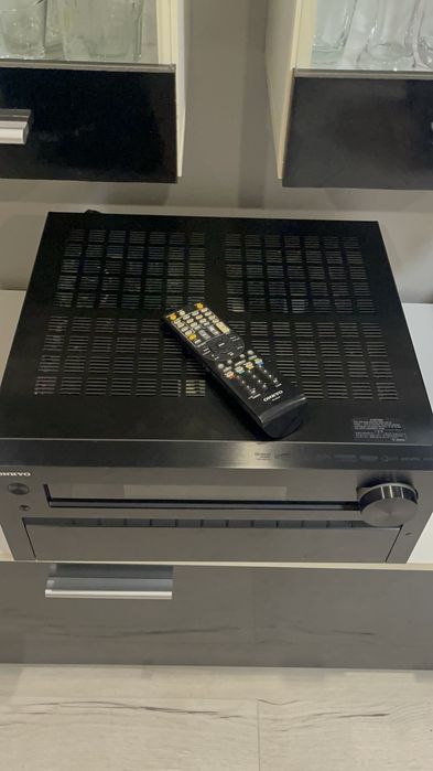 Домашно кино/ресивър Onkyo TX NR  1009