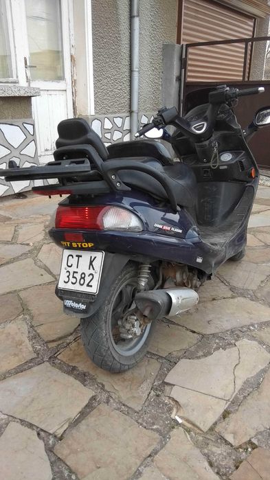 Продавам регистриран мотор