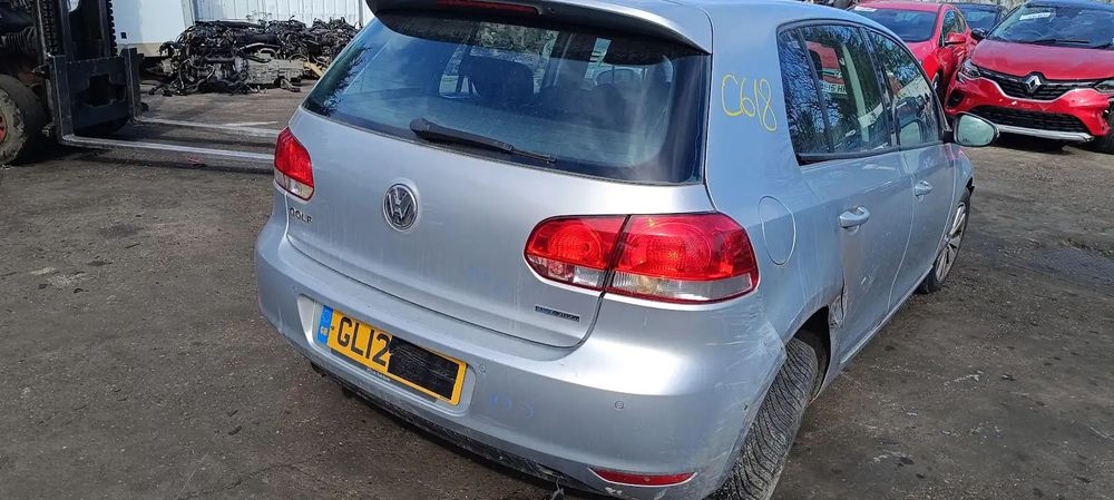 Dezmembrari / Dezmembrez VW Golf 6 (5K1) [Fabr 2009-2013] 1.6 TDI CAYC cutie viteze automata cod culoare LA7W