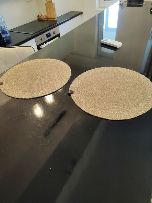 Insula living, bucătărie