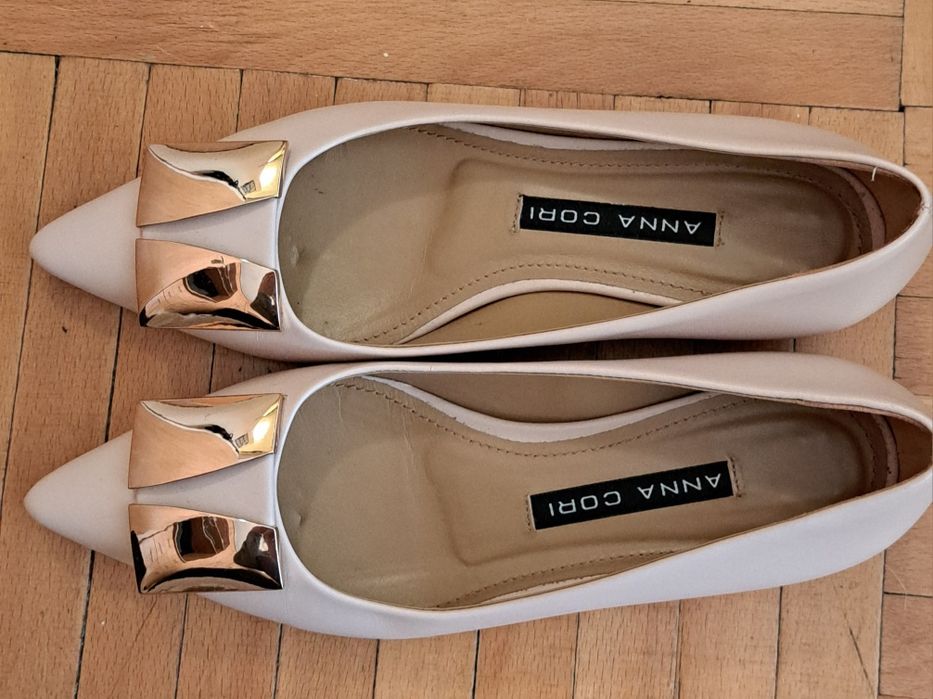 Pantofi eleganti, piele