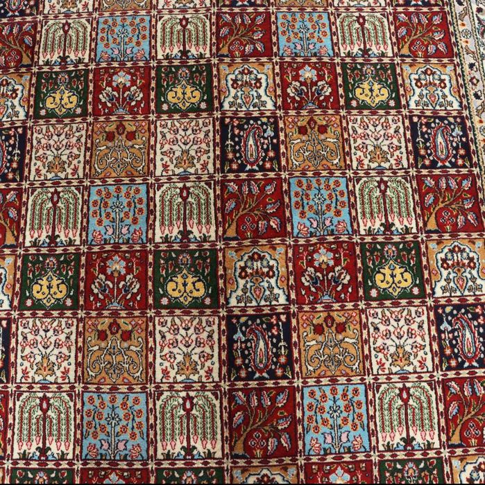 Ръчно връзван персийски килим 292/210 см