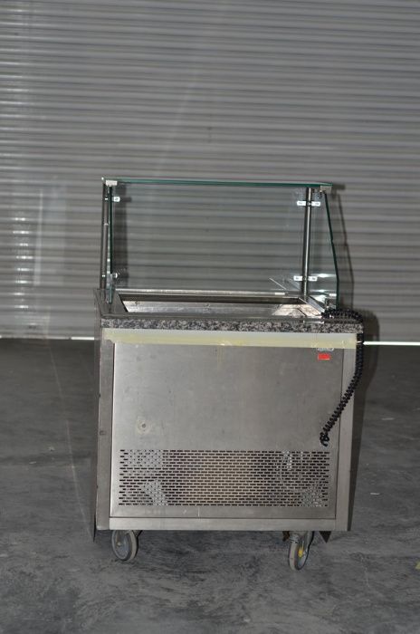 Охлаждаща витрина