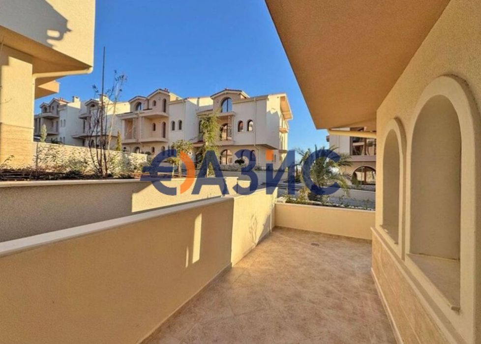 Продава се Едностаен апартамент в с. Кошарица, Област Бургас - 75 кв.м за 837 €/кв.м - Снимка #13